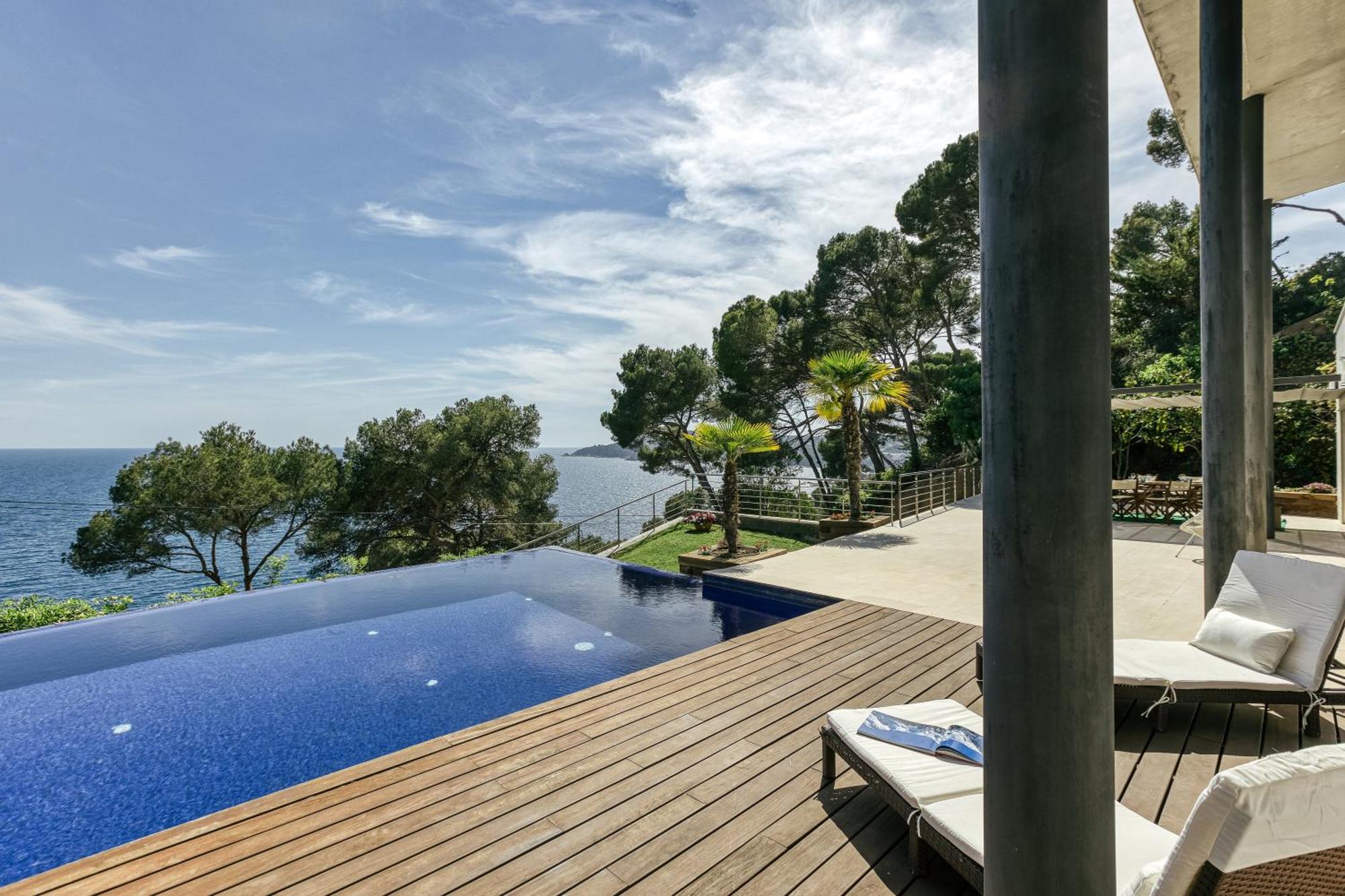 Blueview Villa Llafranc Exterior photo