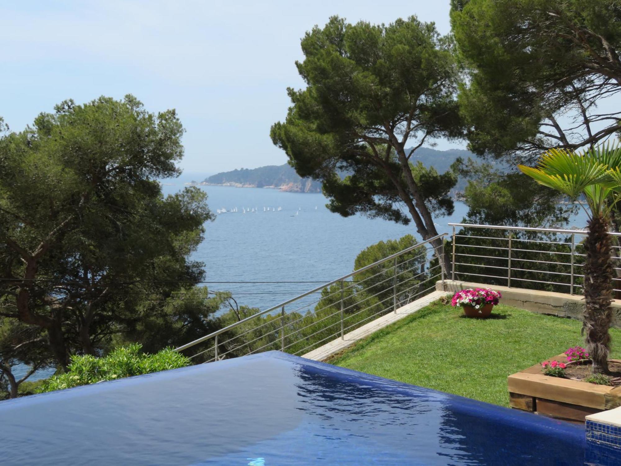 Blueview Villa Llafranc Exterior photo